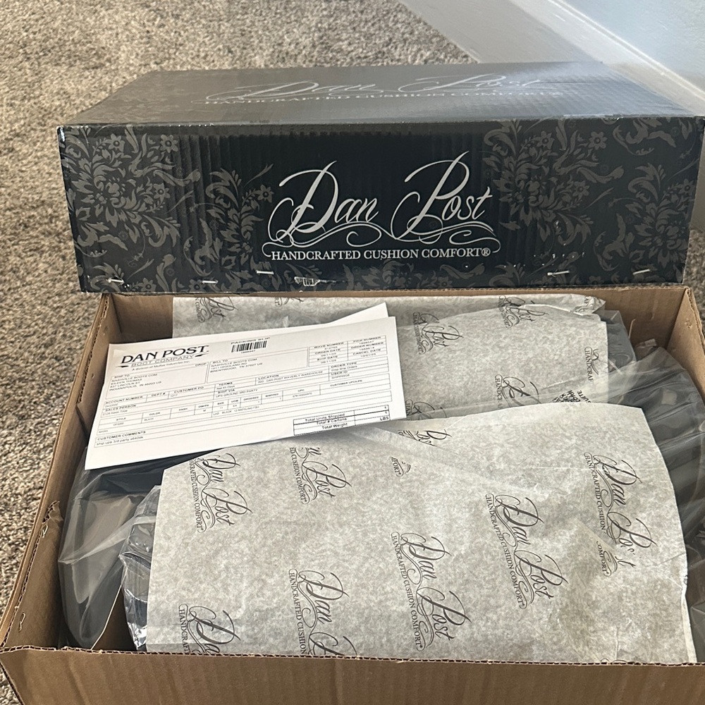 Dan Post NEW IN BOX, never worn Napalino DP3200 Black Cowboy boots. size 11